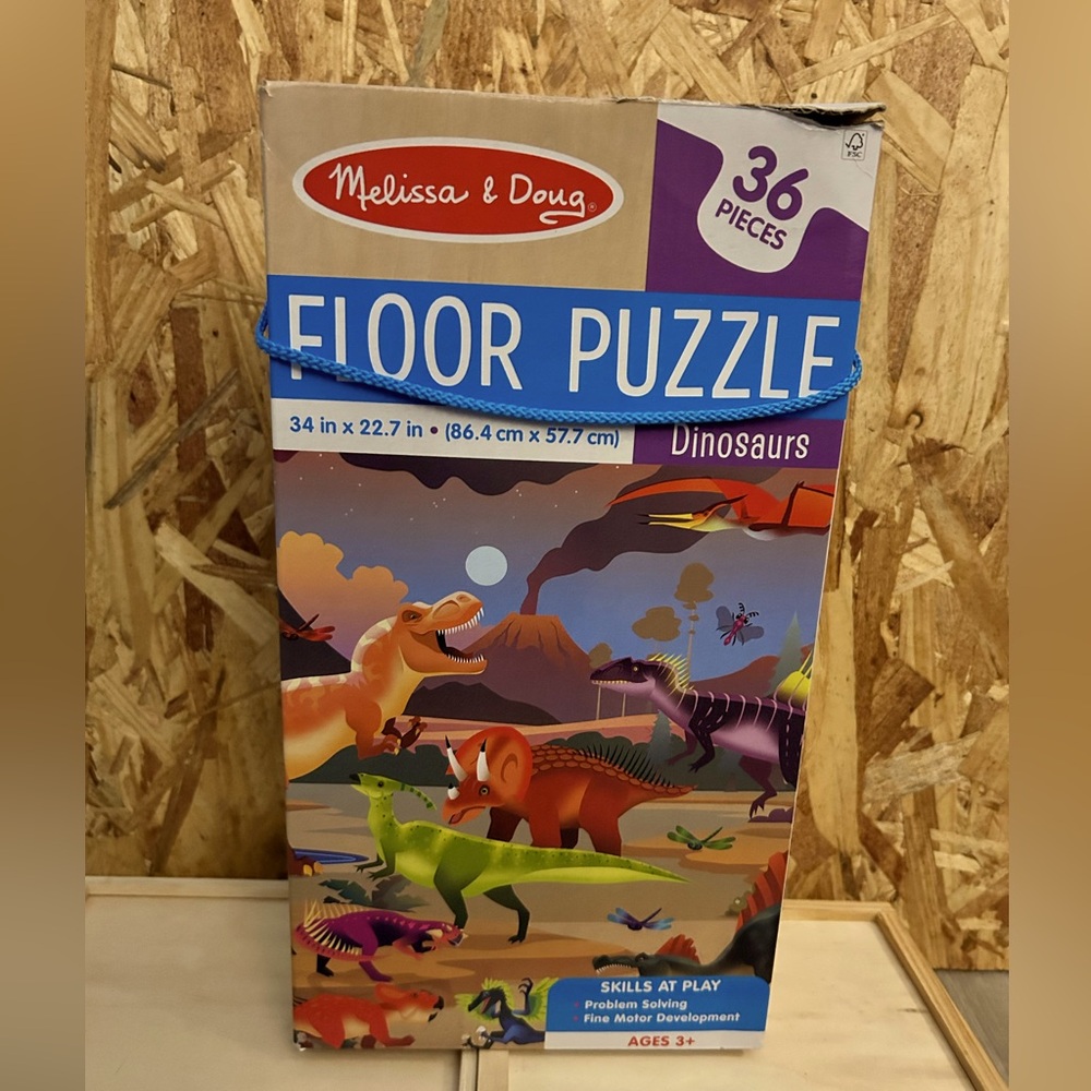 Melissa & Doug Dinosaur floor puzzle,36 pieces 34”x22.7”